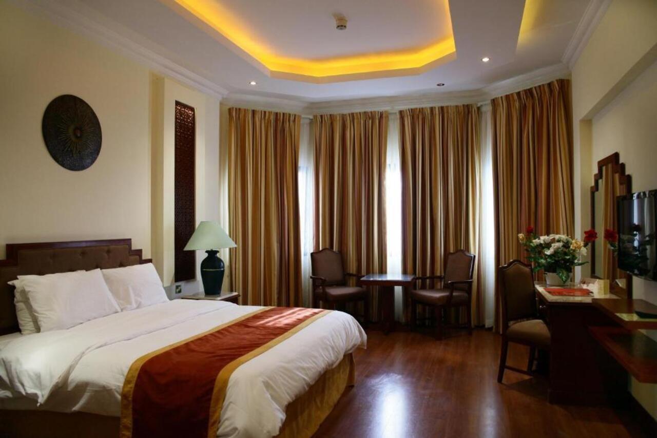 Bahrain Carlton Hotel Manama Exteriör bild