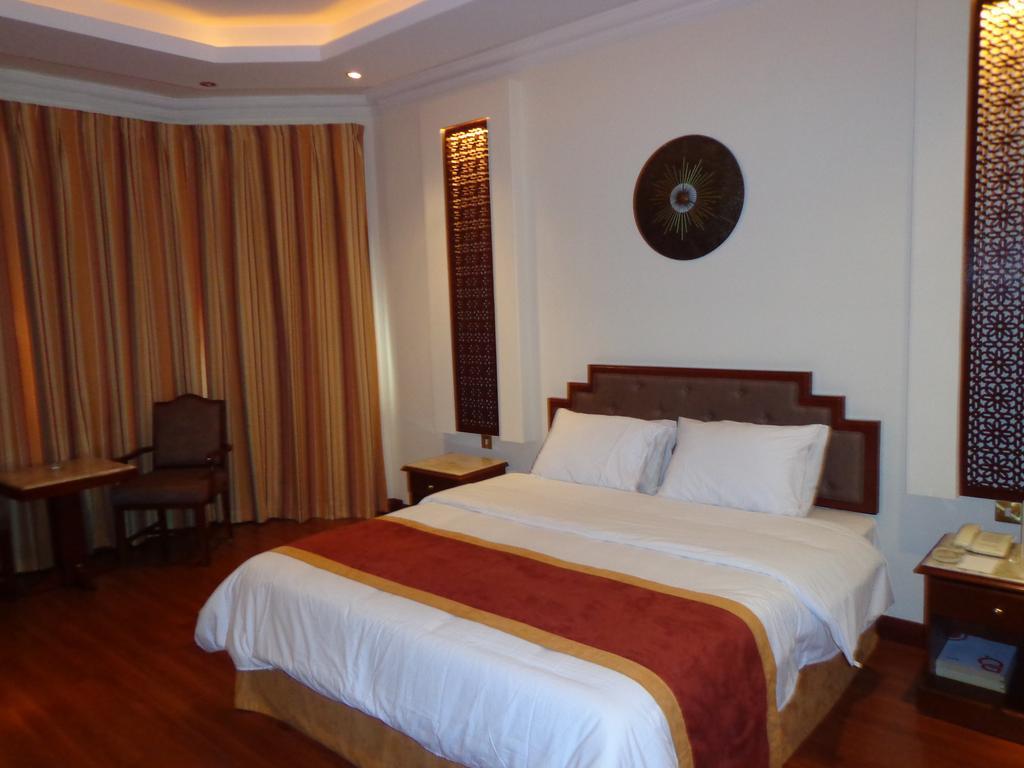 Bahrain Carlton Hotel Manama Exteriör bild