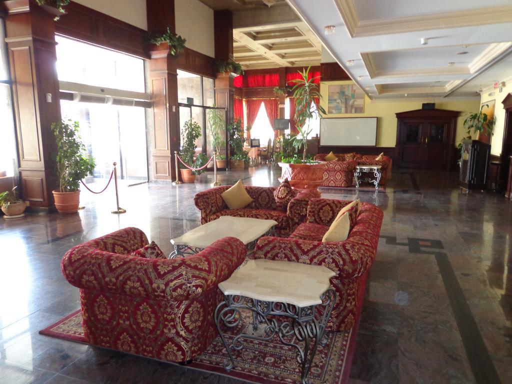 Bahrain Carlton Hotel Manama Exteriör bild